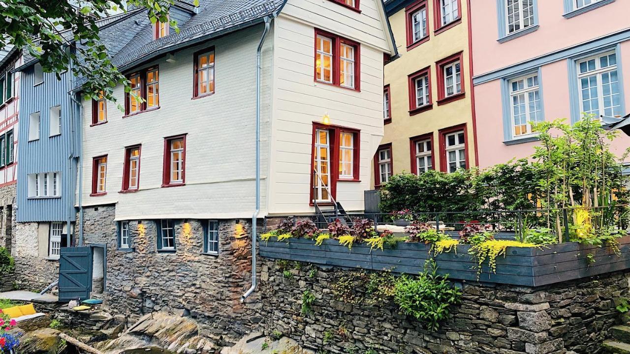 Monschau-Auszeit: Historisch Wohnen Direkt Am Bach Villa Exteriör bild