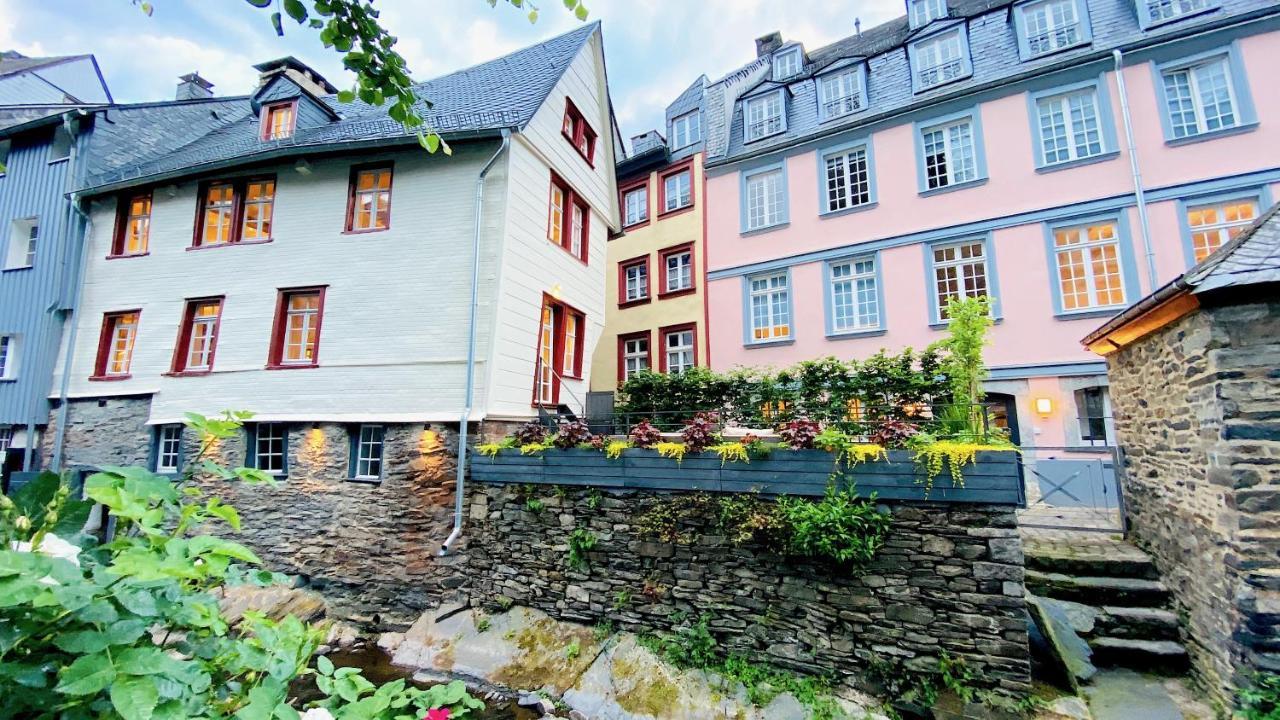 Monschau-Auszeit: Historisch Wohnen Direkt Am Bach Villa Exteriör bild